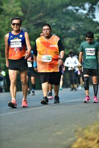 BIB: 47905, 48104, 22549
                            <button type="button" onclick="openModal(10145042)" class="btn btn-primary btn-sm float-right btn-popup" data-toggle="modal" data-target=".modal-high-quality">
                        <i class="fas fa-shopping-cart"></i> Add to Cart
                    </button>
                                            <button type="button" onclick="isThisMe(10145042, true)" class="btn btn-success btn-sm float-right btn-popup btn-isme hidden" data-toggle="tooltip" data-placement="bottom" title="นี่คือรูปของคุณใช่ไหม คลิกที่นี่เพื่อเอาเข้าอัลบั้ม">
                        <i class="fas fa-plus"></i> Add to album
                    </button>
                    <button type="button" onclick="isThisMe(10145042, false)" class="btn btn-warning btn-sm float-right btn-popup btn-isnotme hidden">
                        <i class="fas fa-ban"></i> Remove from album
                    </button>